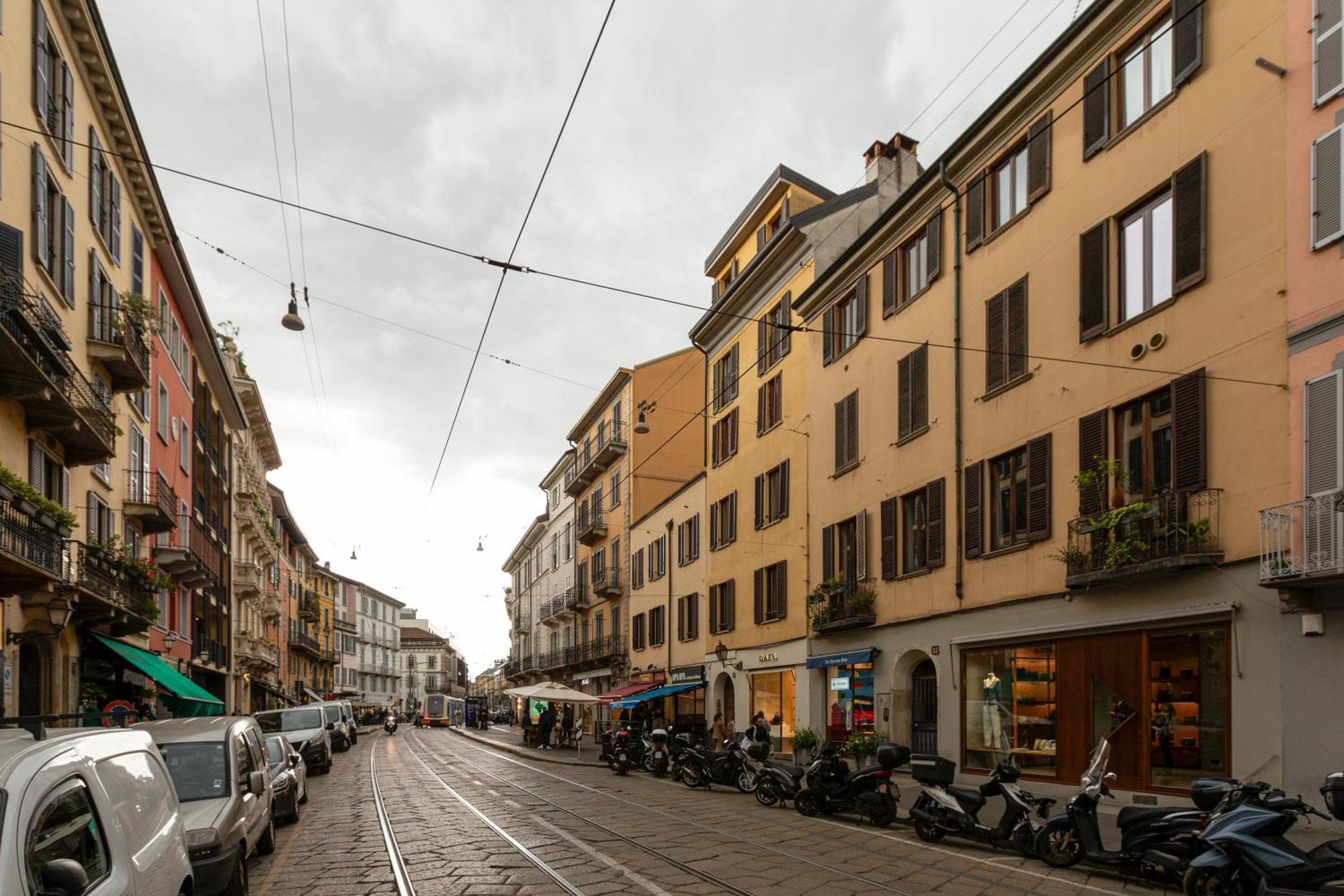 Brera - Castello - Ampio Bilocale Centro * Milán